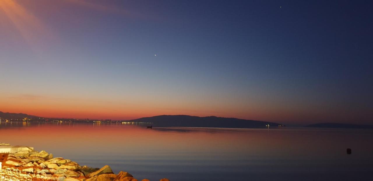 KaštelaNaviアパートメント エクステリア 写真