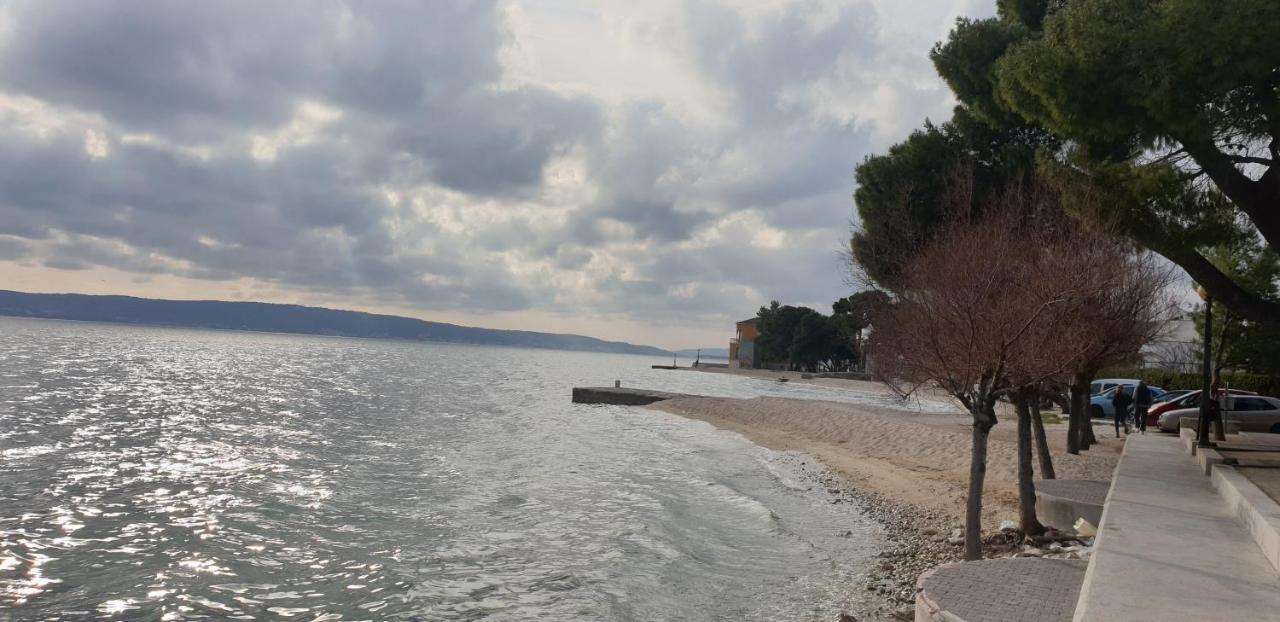 KaštelaNaviアパートメント エクステリア 写真